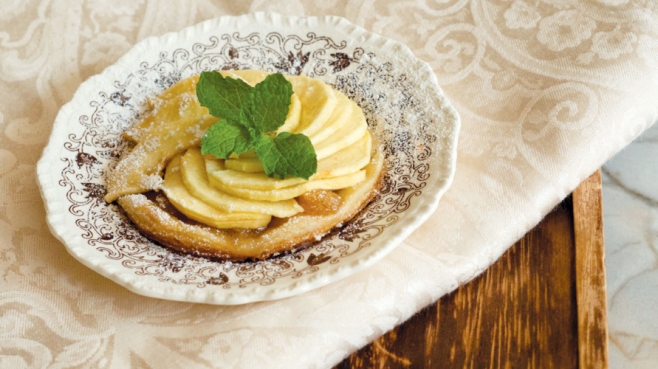 warm apple tart with rosemary recipe