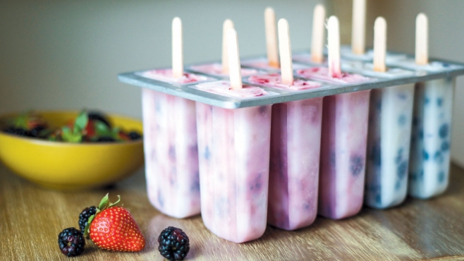 yogurt berry popsicles
